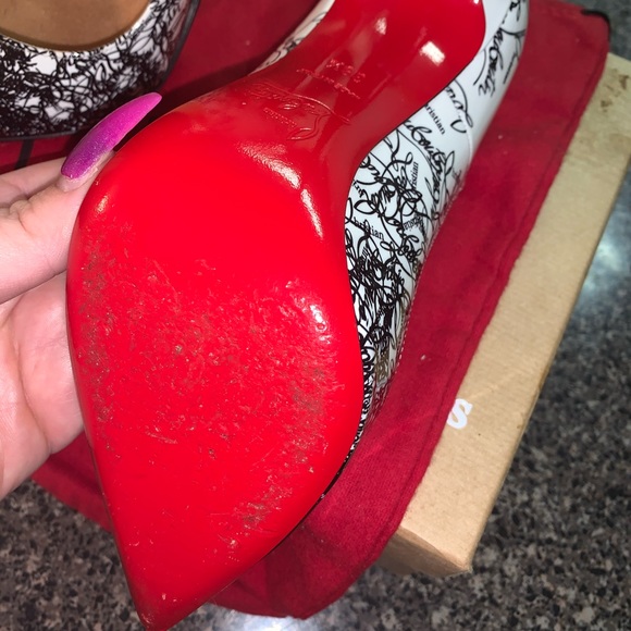Christian louboutin  size 38.5 - Picture 3 of 4